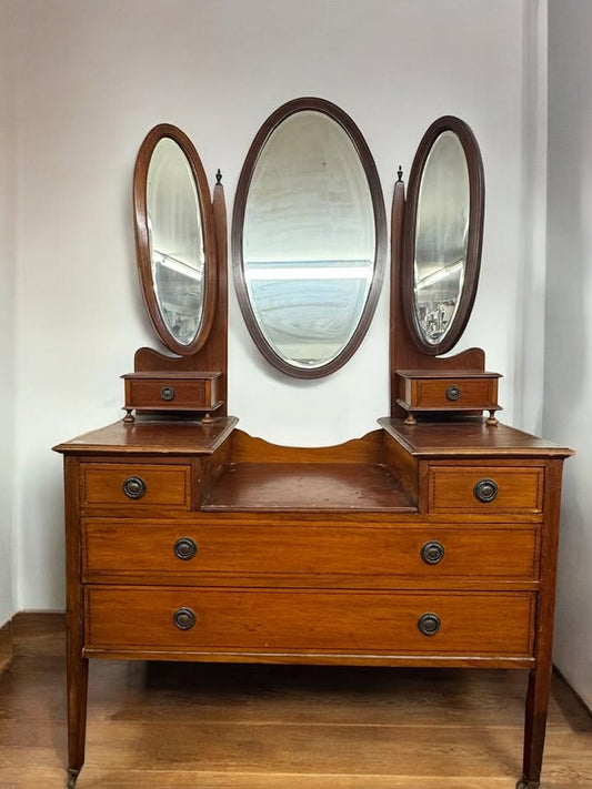 Antique Furniture Mahogany Vanity Dressing Table